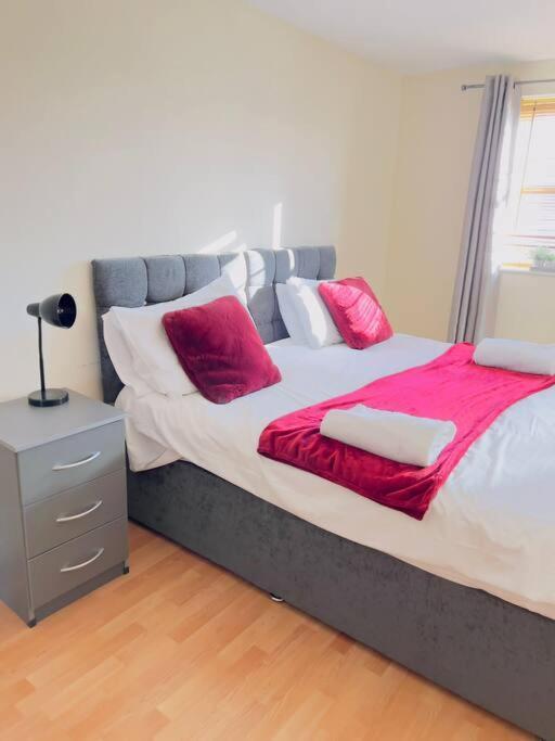 Starview Apartment 101 Колчестър Екстериор снимка